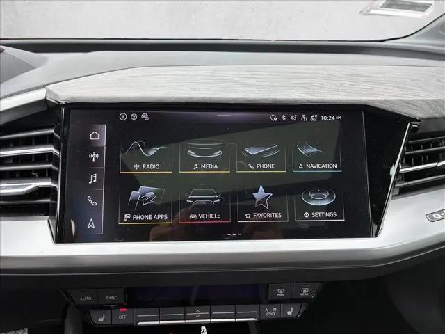 2023 Audi e-tron Premium Plus 40 RWD