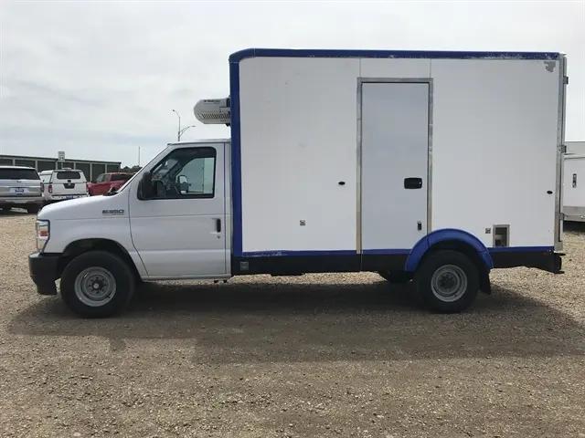2023 Ford E-350 Cutaway Base