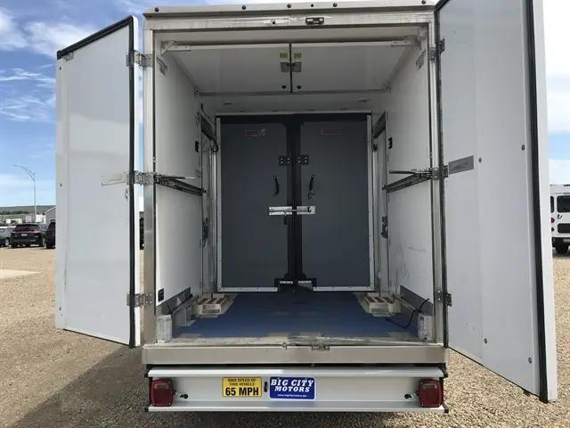 2023 Ford E-350 Cutaway Base