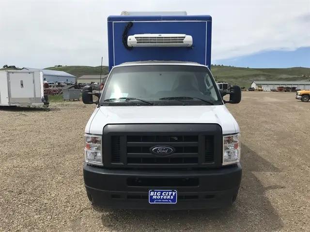 2023 Ford E-350 Cutaway Base