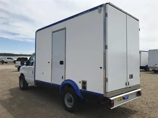 2023 Ford E-350 Cutaway Base