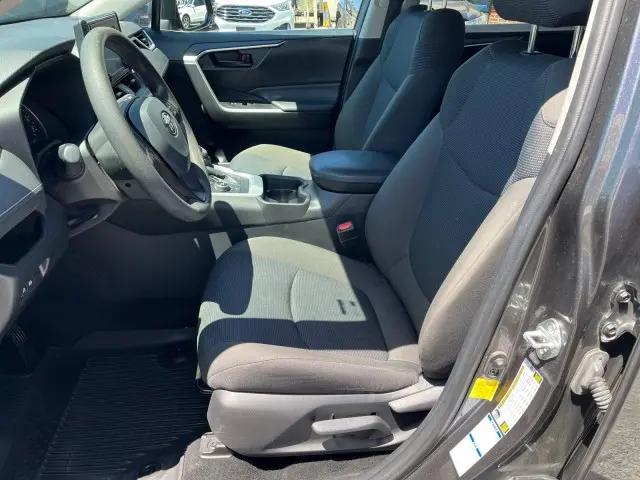 2021 Toyota RAV4 Hybrid Hybrid LE