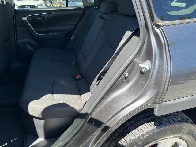 2021 Toyota RAV4 Hybrid Hybrid LE