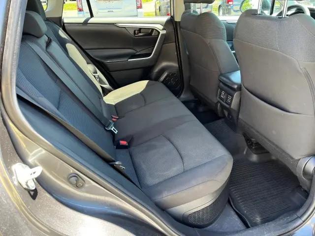 2021 Toyota RAV4 Hybrid Hybrid LE