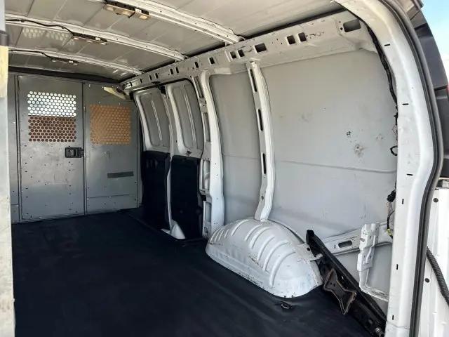 2017 Chevrolet Express Work Van