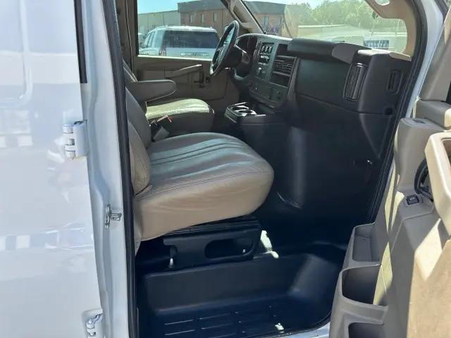 2017 Chevrolet Express Work Van