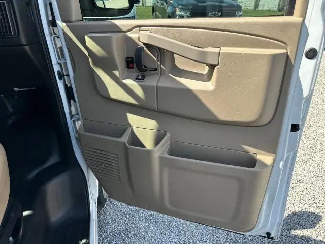 2017 Chevrolet Express Work Van