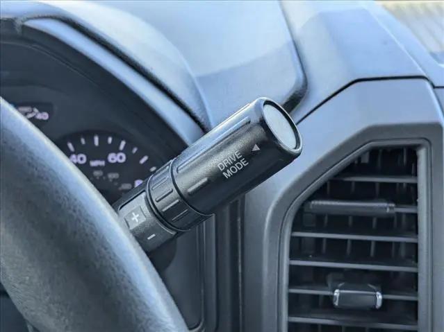 2021 Ford 600 XLT