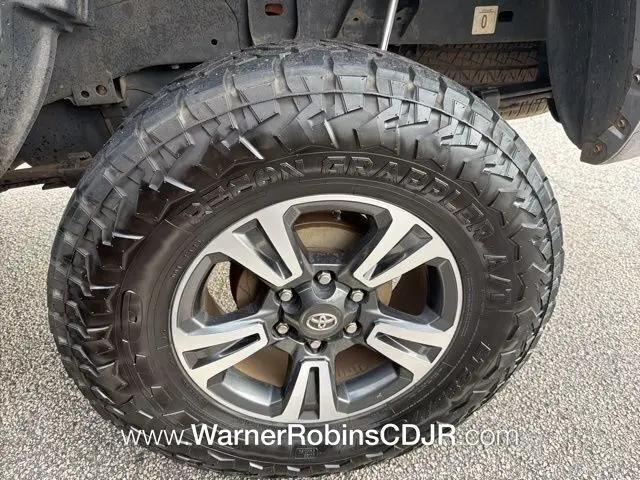 2016 Toyota Tacoma TRD Sport