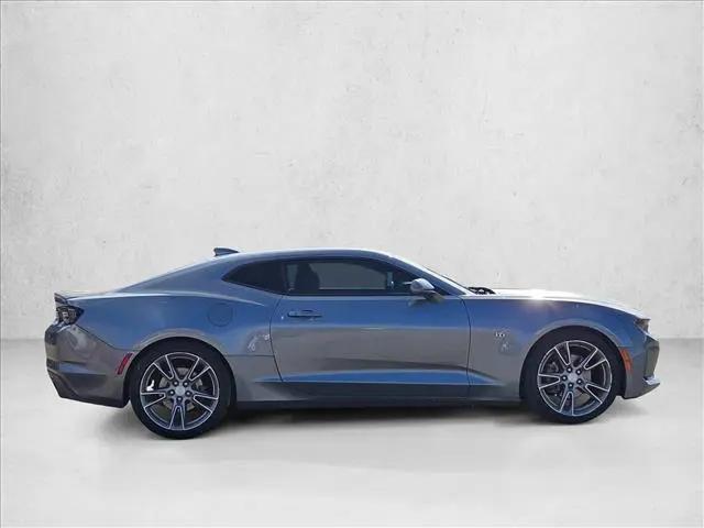 2022 Chevrolet Camaro RWD Coupe 1LT