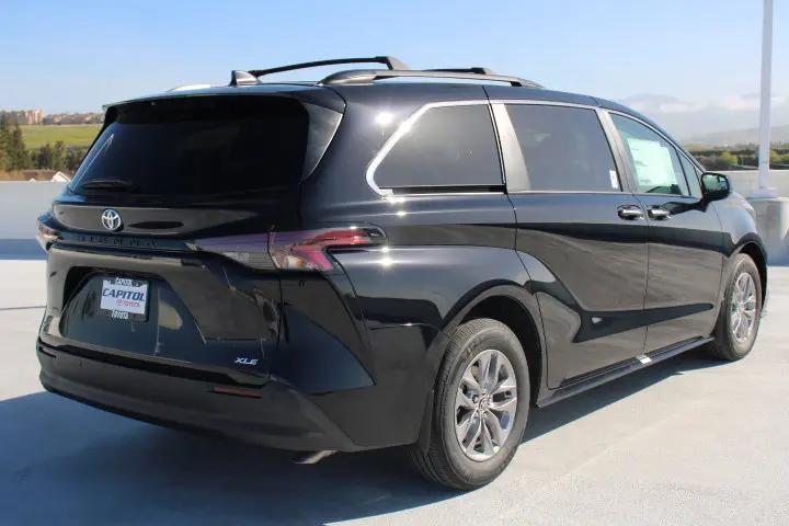 2026 Toyota Sienna XLE