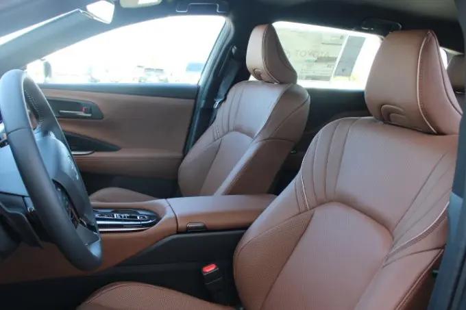 2026 Toyota Crown Signia Limited