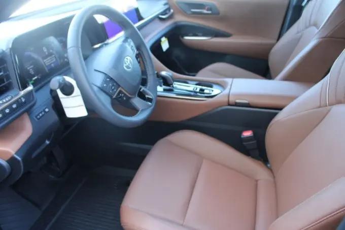 2026 Toyota Crown Signia Limited