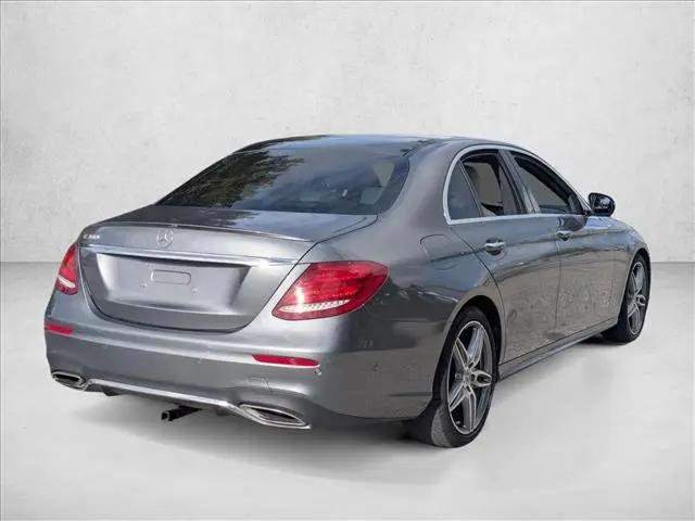 2018 Mercedes-Benz E-CLASS E 300 E 300