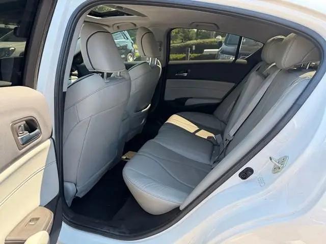 2019 Acura ILX w/Technology Pkg
