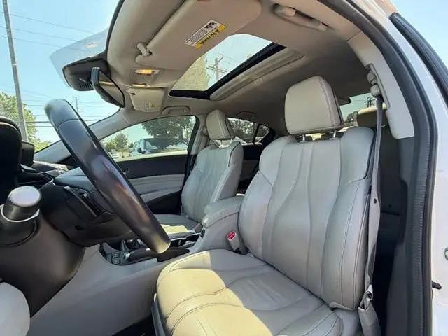 2019 Acura ILX w/Technology Pkg