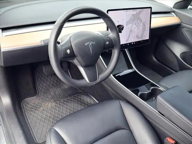 2020 Tesla Model 3 Standard Range Plus Rear-Wheel Drive