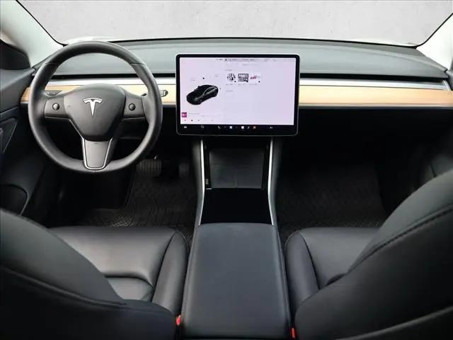 2020 Tesla Model 3 Standard Range Plus Rear-Wheel Drive