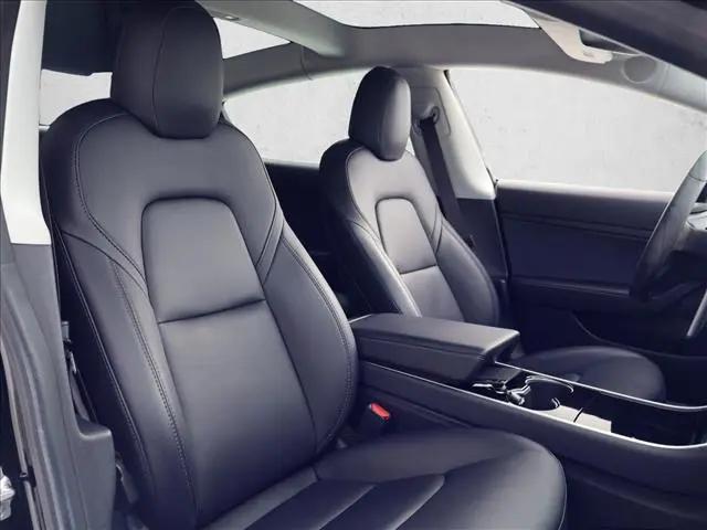 2020 Tesla Model 3 Standard Range Plus Rear-Wheel Drive