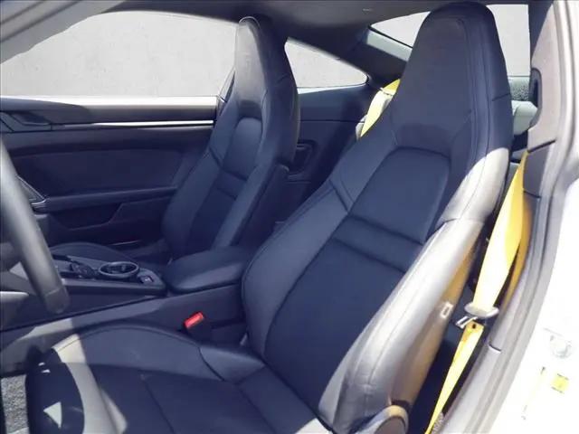 2025 Porsche 911 Carrera T