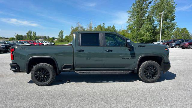 2026 Chevrolet Silverado 2500HD Crew Cab, Standard Bed, LT, 4WD