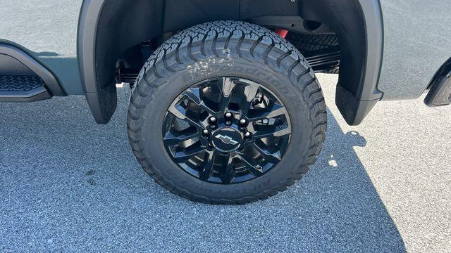 2026 Chevrolet Silverado 2500HD Crew Cab, Standard Bed, LT, 4WD