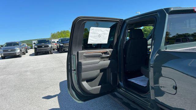 2026 Chevrolet Silverado 2500HD Crew Cab, Standard Bed, LT, 4WD