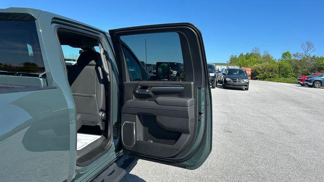 2026 Chevrolet Silverado 2500HD Crew Cab, Standard Bed, LT, 4WD