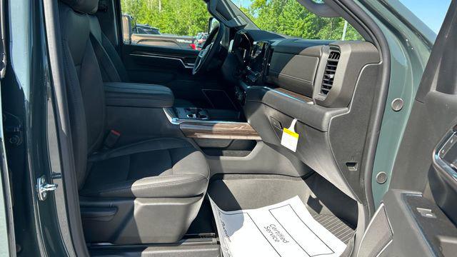 2026 Chevrolet Silverado 2500HD Crew Cab, Standard Bed, LT, 4WD