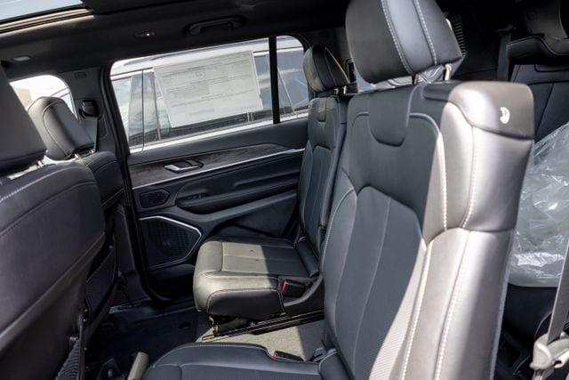 2026 Jeep Grand Cherokee L Limited Reserve 4x4
