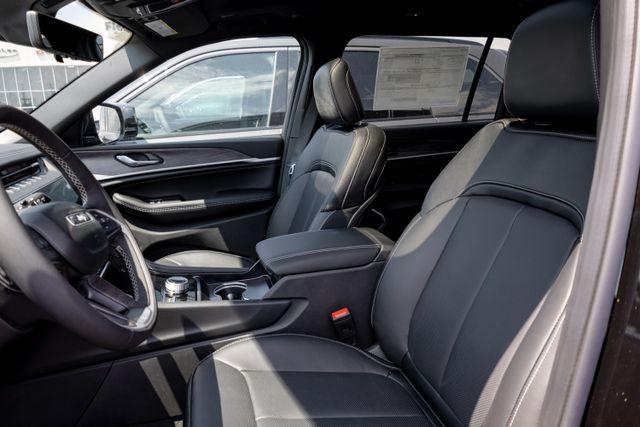 2026 Jeep Grand Cherokee L Limited Reserve 4x4