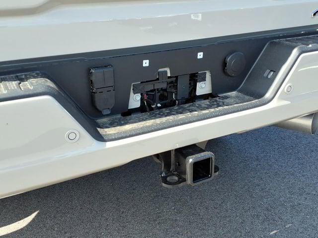 2026 GMC Sierra 2500HD Crew Cab, Standard Bed, AT4, 4WD