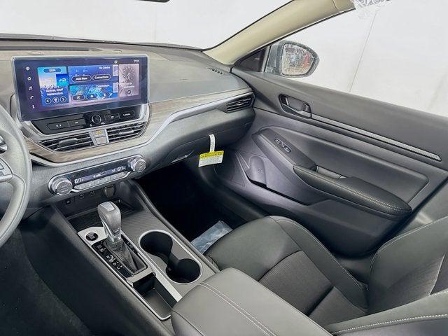 2026 Nissan Altima SV FWD