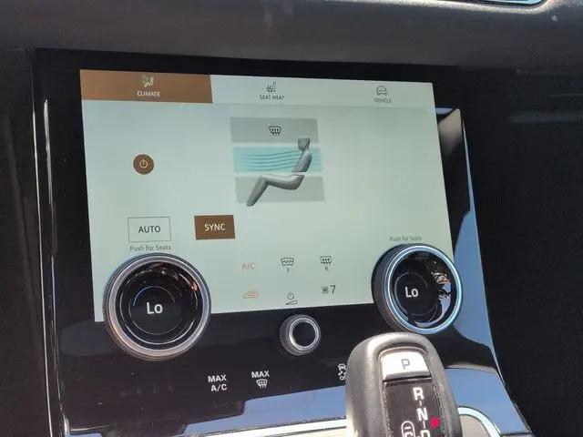 2021 Land Rover Range Rover Evoque R-Dynamic SE