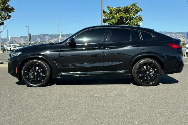 2024 BMW X4 M40i