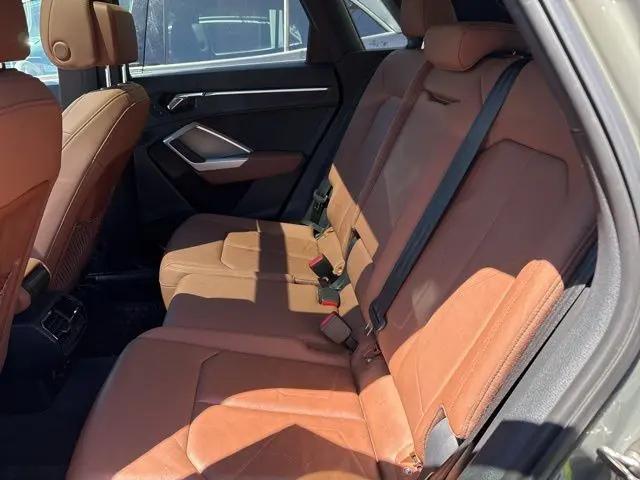 2020 Audi Q3 Prestige 45 TFSI S line quattro Tiptronic