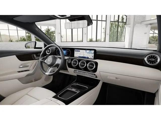 2026 Mercedes-Benz CLA 250 4MATIC