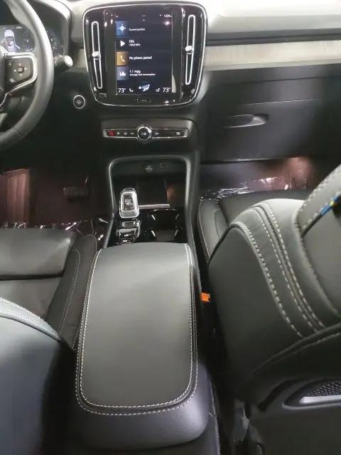 2022 Volvo XC40 T5 Inscription