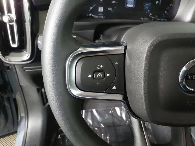 2022 Volvo XC40 T5 Inscription
