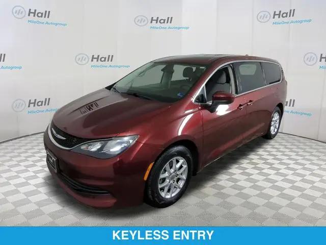 2017 Chrysler Pacifica Touring