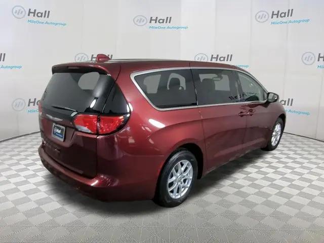 2017 Chrysler Pacifica Touring