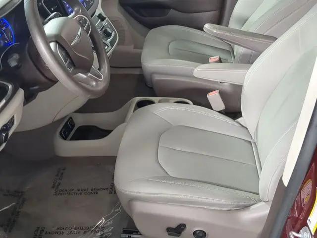 2017 Chrysler Pacifica Touring
