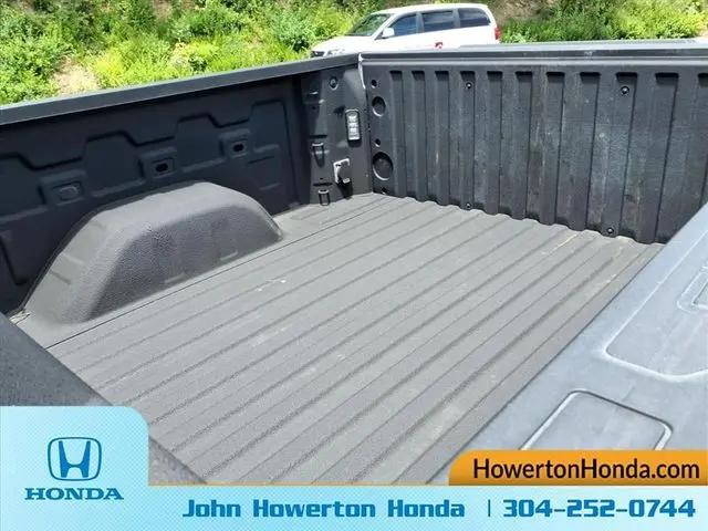 2024 GMC Sierra 1500 4WD Crew Cab Short Box Elevation with 3SB