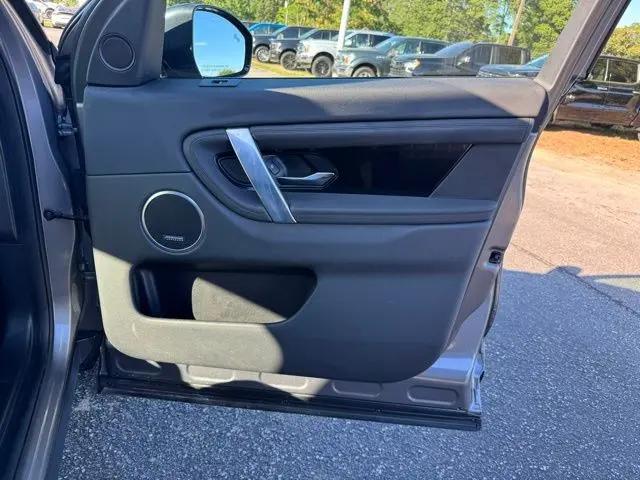 2023 Land Rover Discovery Sport SE