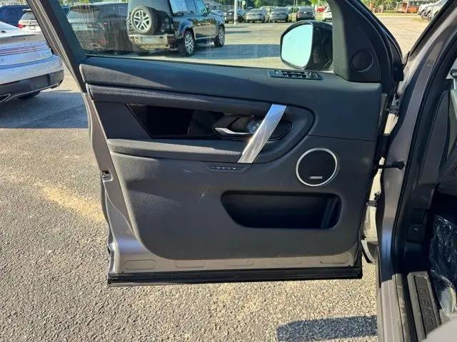 2023 Land Rover Discovery Sport SE