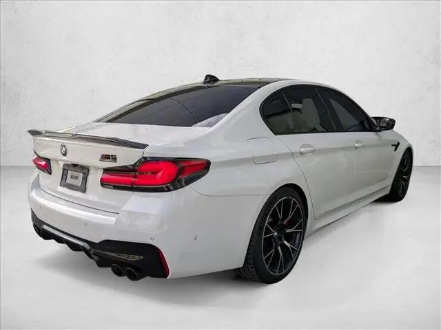 2022 BMW M5 Standard