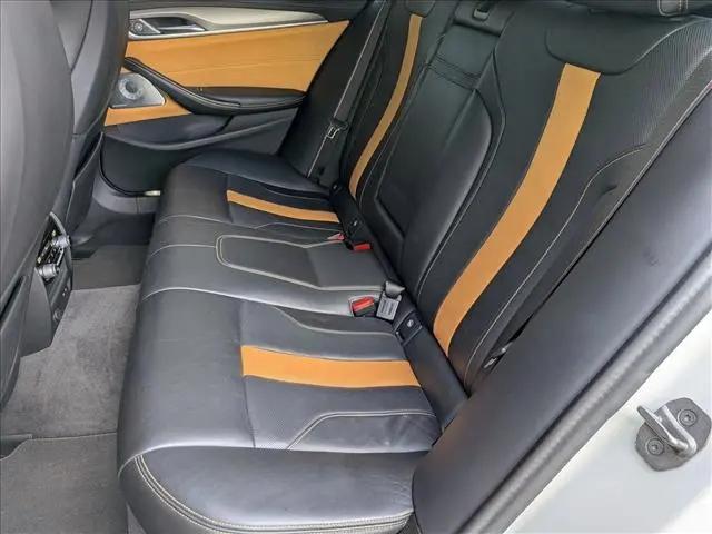 2022 BMW M5 Standard