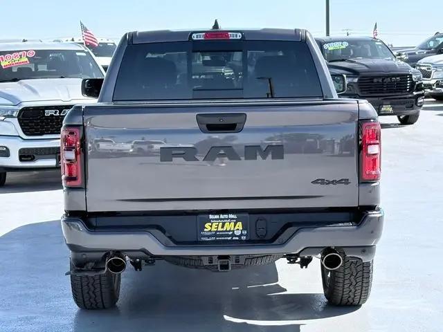 2026 Ram 1500 Express Crew Cab 4x4 5'7" Box