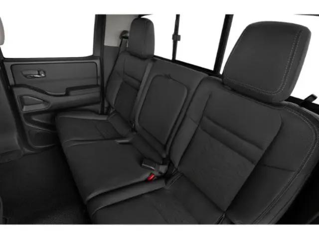 2023 Nissan Frontier Crew Cab Long Bed SV 4x4