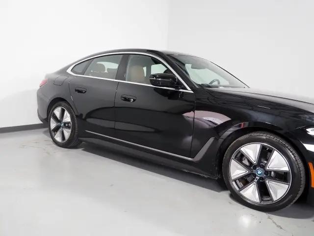 2024 BMW i4 eDrive35